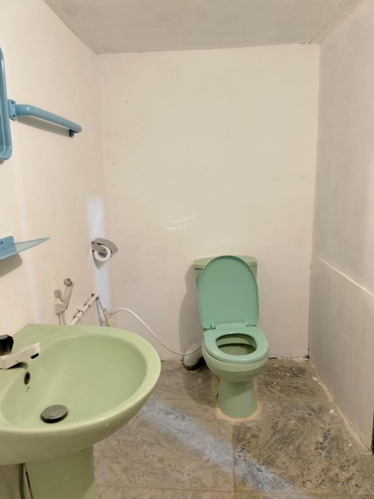 Costels Arugambay Hostel Arugam Bay Kamer foto