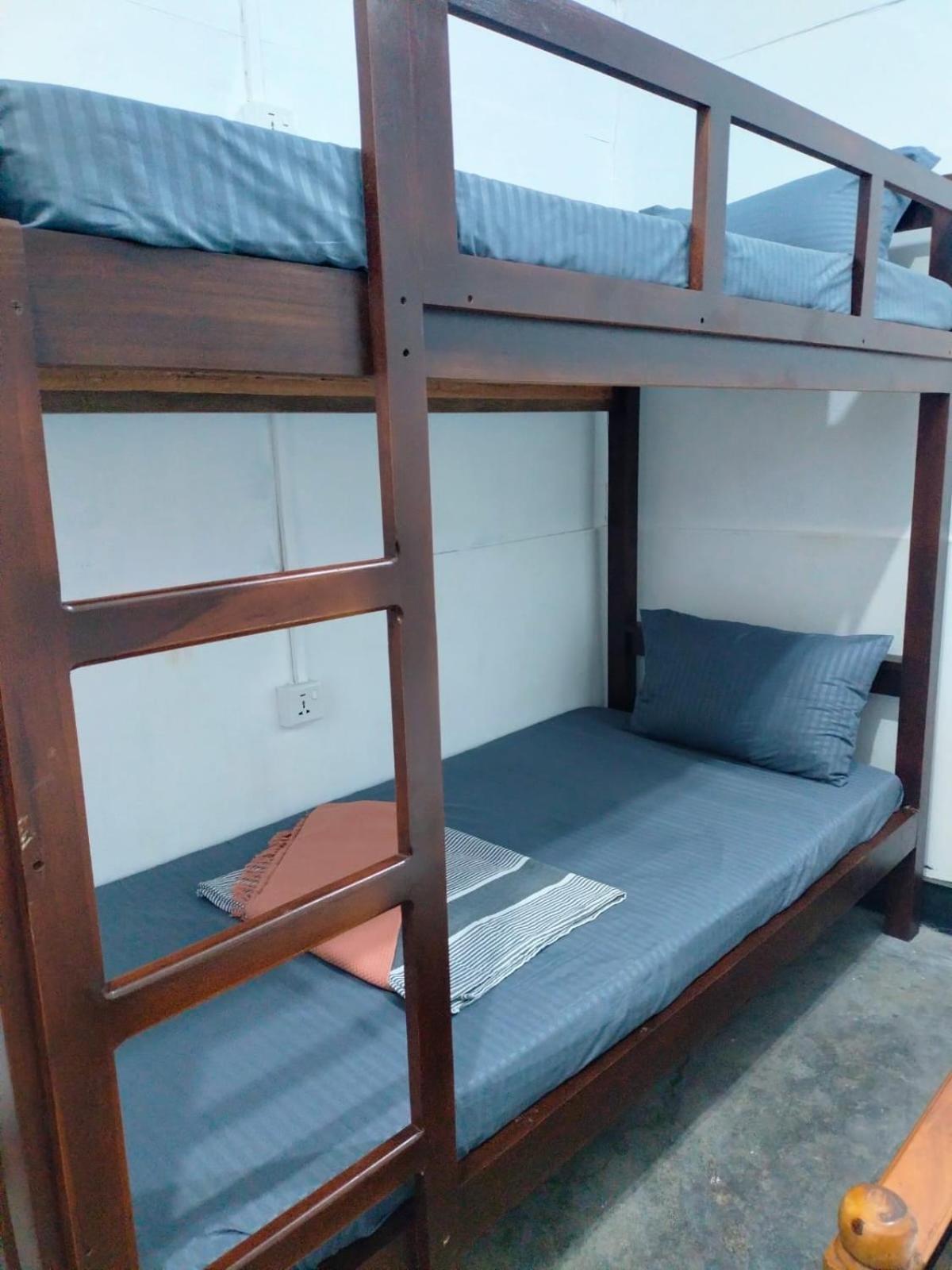 Costels Arugambay Hostel Arugam Bay Kamer foto